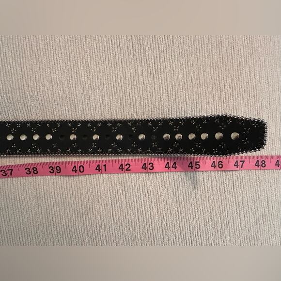 Guess Black Rhinestone Studded Vintage Signature Silver Buckle Belt Size XL - Picture 7 of 8